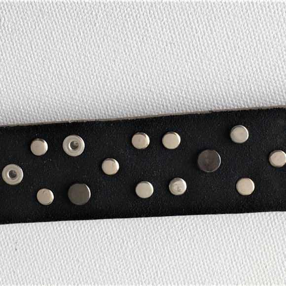 Bracelet-Studded Mixed Elements Leather Cuff (NEW) - Picture 3 of 3